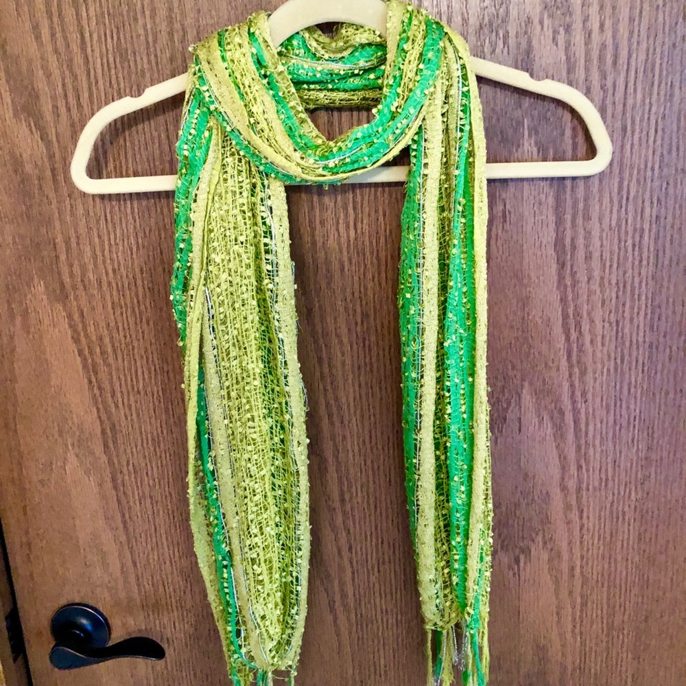 Scarf - Picture 4 of 5